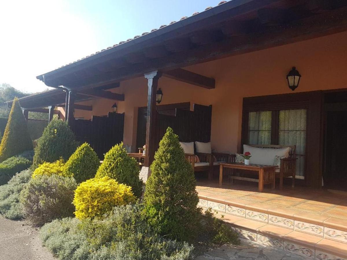 Apartamentos El Pedrayu Onís Buitenkant foto